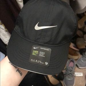 Nike women’s hat - brand new